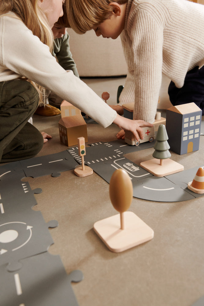 Village Spielstraße 6 Teile 'Ash Grey/Sandy' - The Little One • Family.Concept.Store.