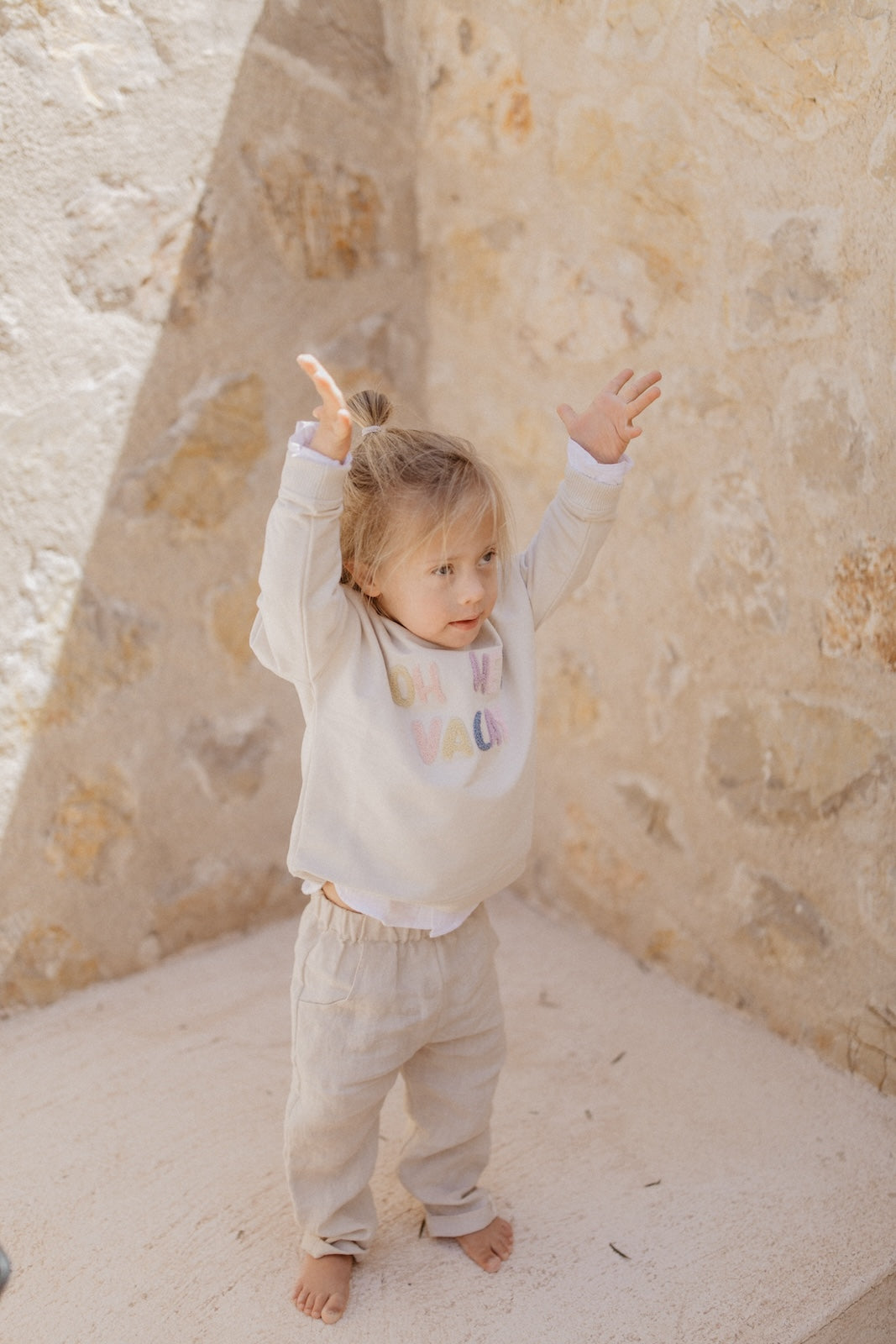 Oversized Sweatshirt 'Oh Hey Vacay' Beige