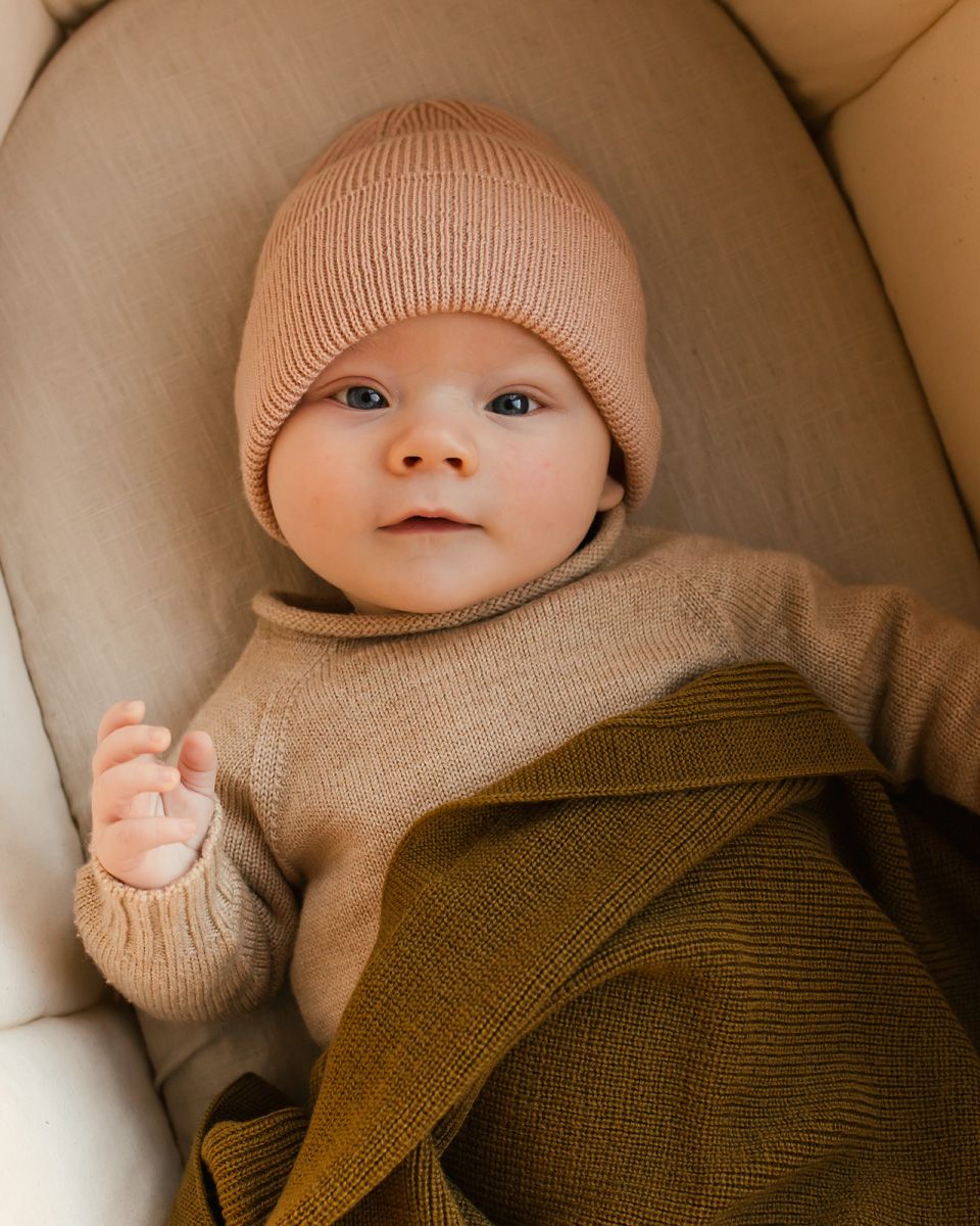 Beanie Fonzie NEWBORN 'Rose'