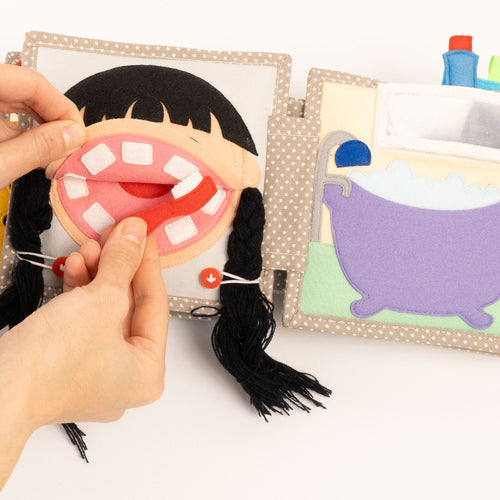 Quiet Book 'Mondschein Vicky'