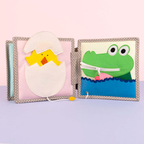 Quiet Book 'Peek a Boo'