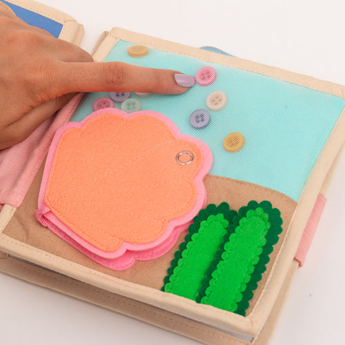 Quiet Book 'Fluttering Butterfly'