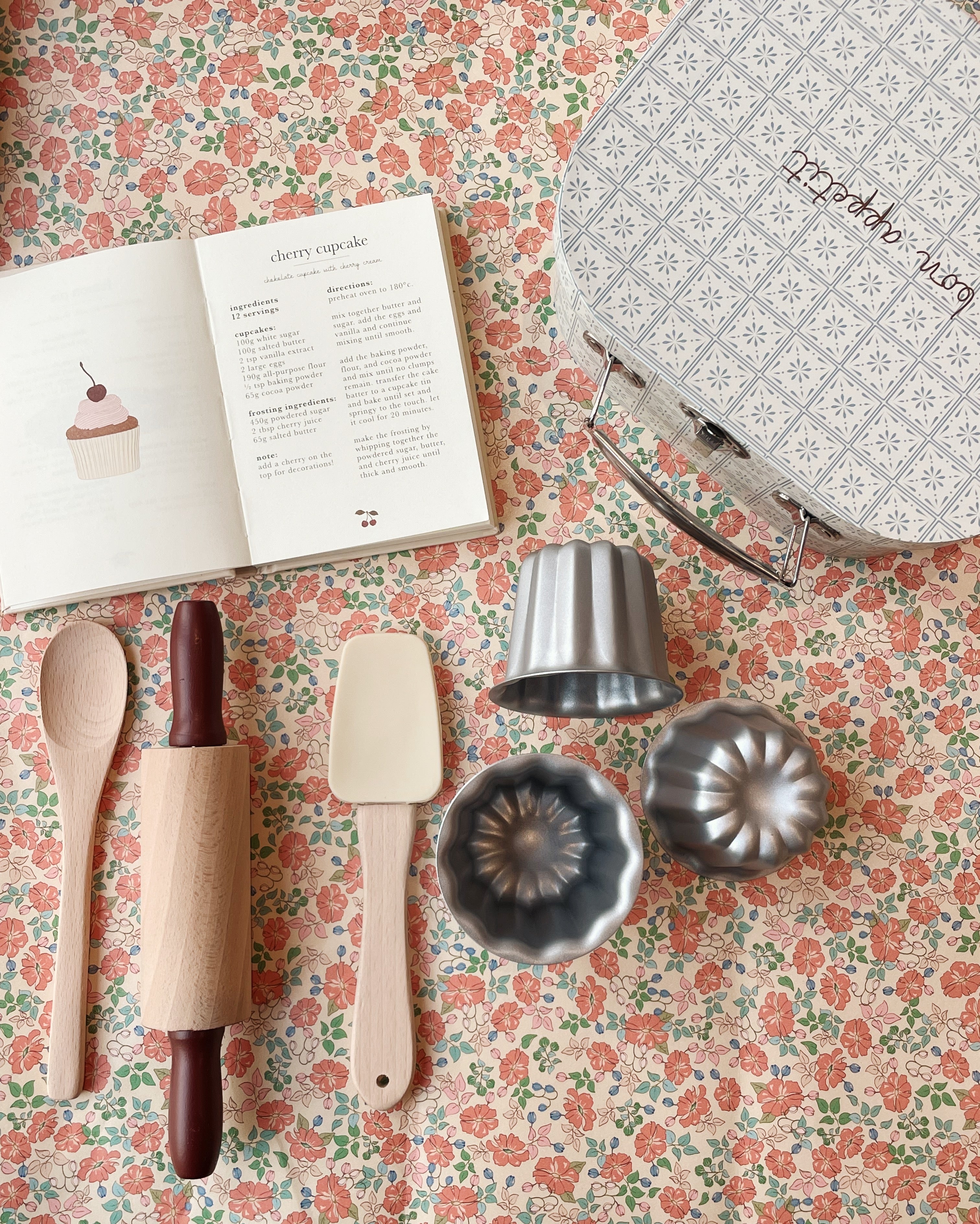 Backset Madeleine 'Petite Cousine' – The Little One • Family.Concept.Store.