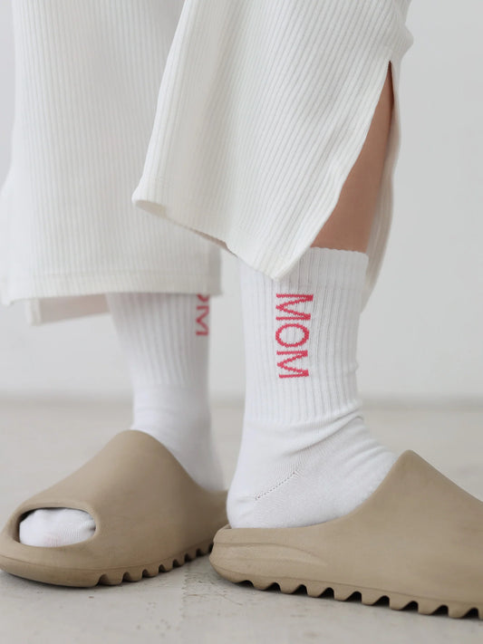 MOM Socken 'Weiß/Pink'