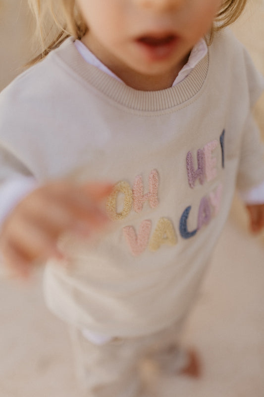 Oversized Sweatshirt 'Oh Hey Vacay' Beige