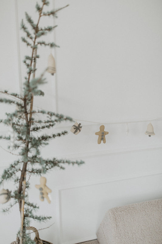 Baumschmuck 'Green Gingerbread Man, Start & Present'