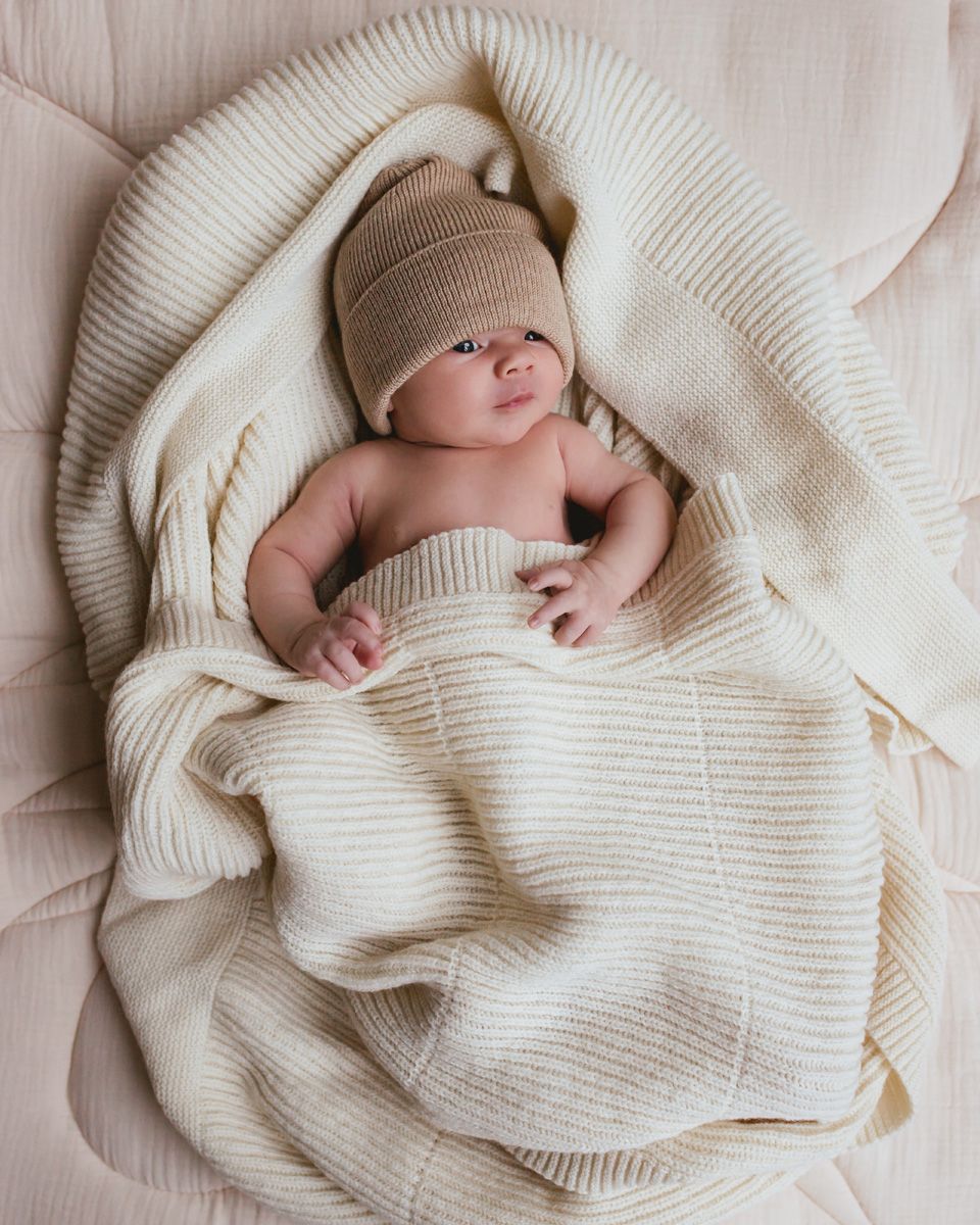 Beanie Fonzie NEWBORN  'Sand'