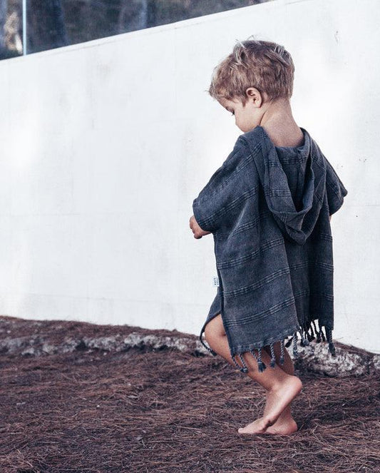 Beach Poncho 'Graphite Grey' - The Little One • Family.Concept.Store.