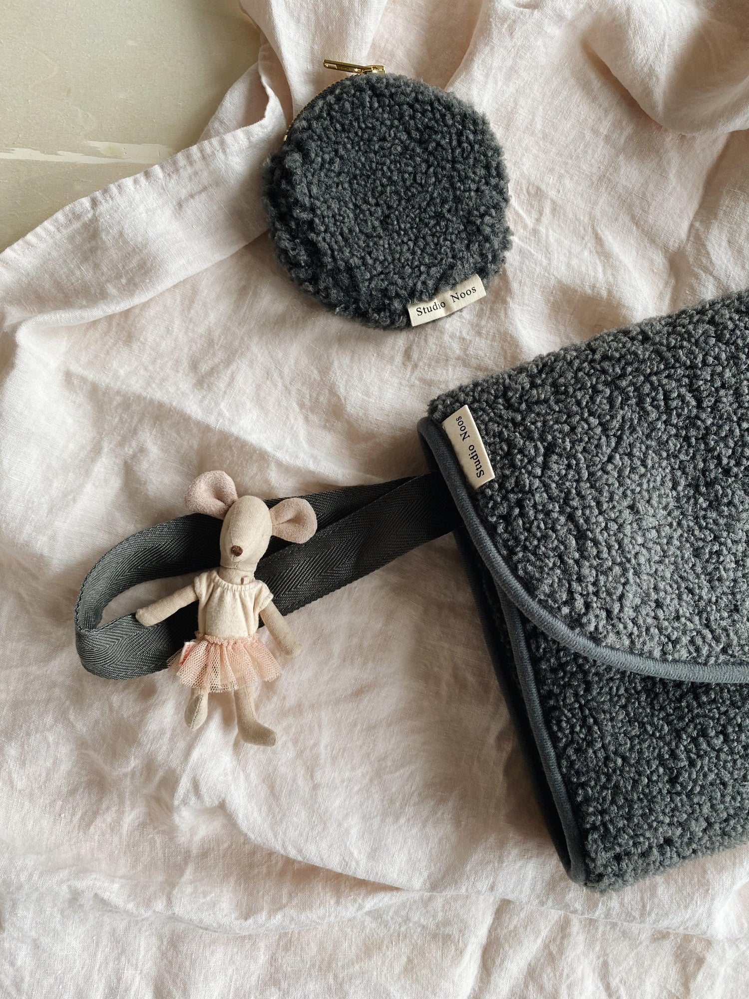 Wickelunterlage 'Dark Grey' - The Little One • Family.Concept.Store. 