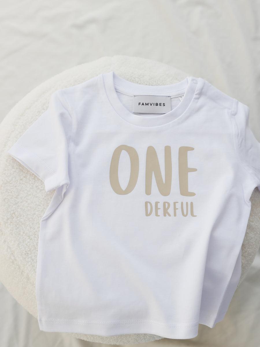 Baby Meilenstein Shirt- ONE - The Little One • Family.Concept.Store. 